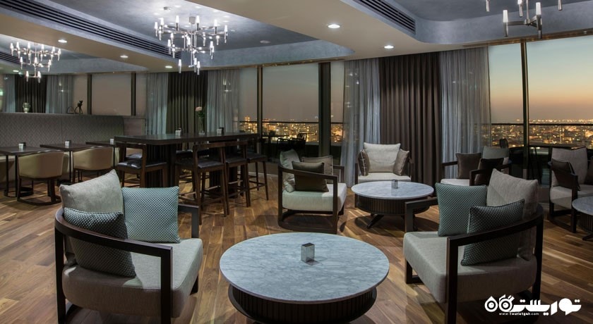 محوطه نشیمن اگزکیتیو لانج